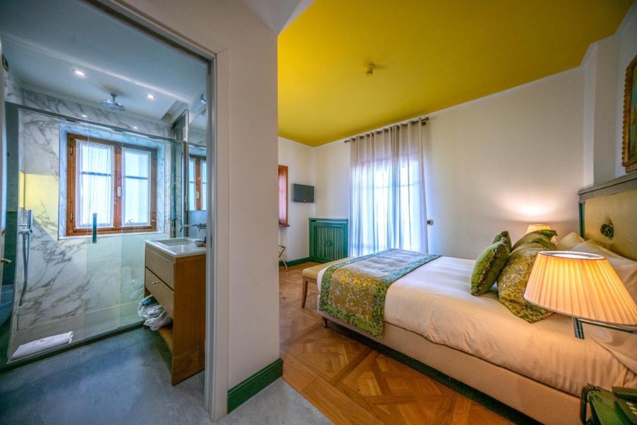 Ambra Cortina Luxury&Fashion Hotel Cortina dʼAmpezzo Exterior foto