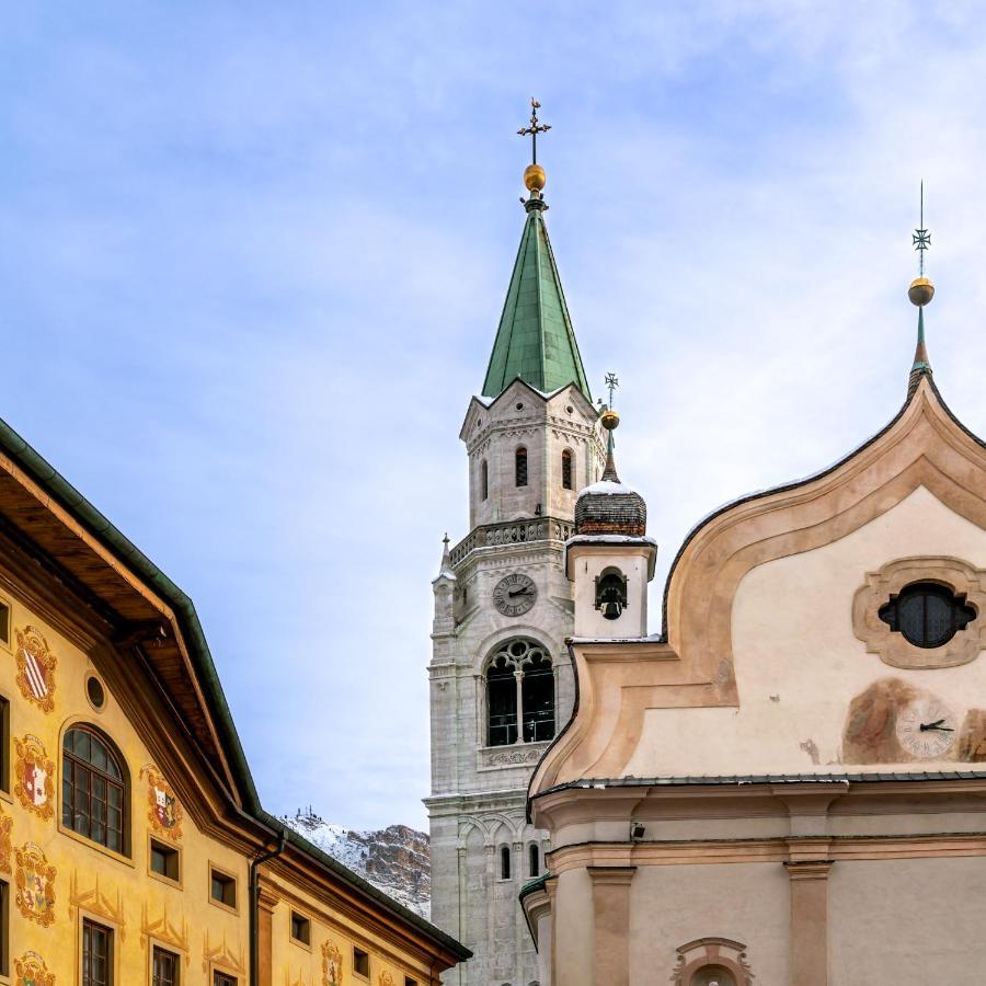 Ambra Cortina Luxury&Fashion Hotel Cortina dʼAmpezzo Exterior foto